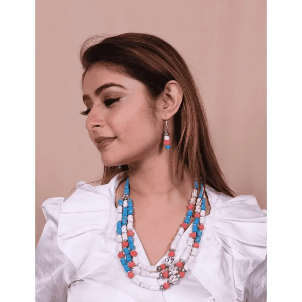 BONE BEAD NECKLACE