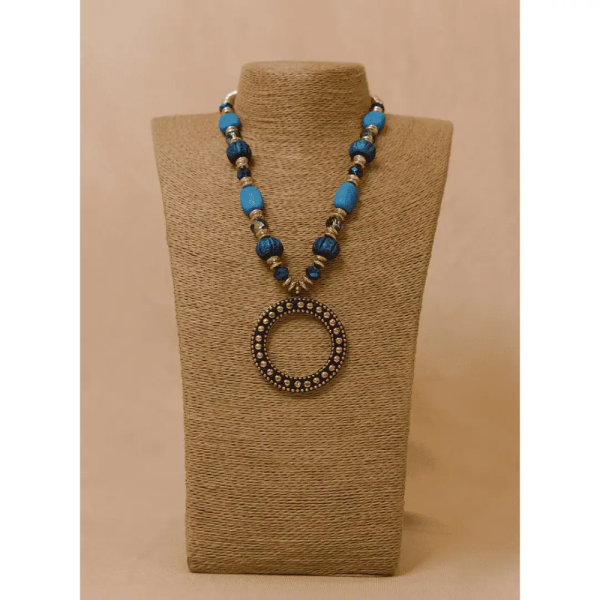 MULTI BEAD NECKLACE