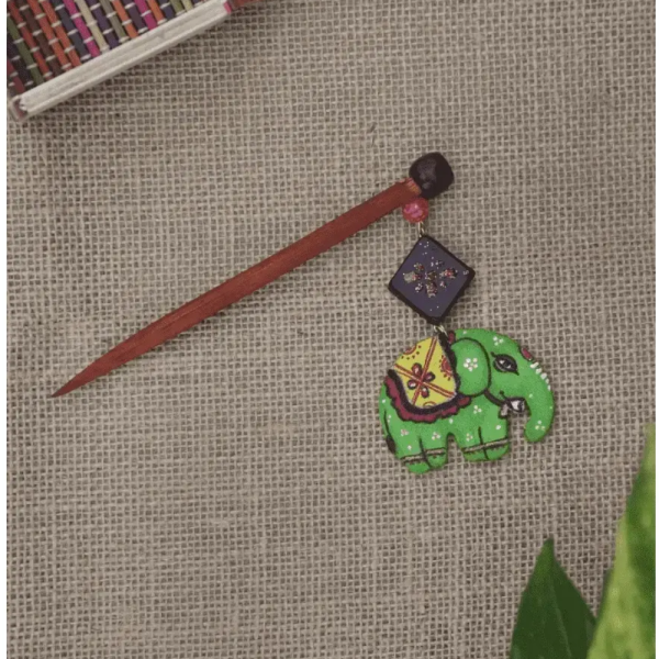 Hand painted Bun stick ( 4 Design )