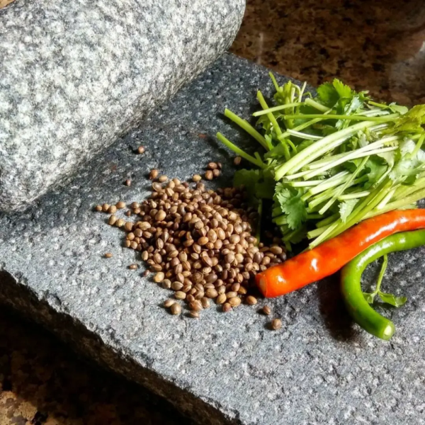 Traditional Stone Sil Batta – Handcrafted Grinding Stone for Fresh Masalas