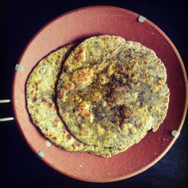 Traditional Terracotta Tawa - Handmade Clay Cookware